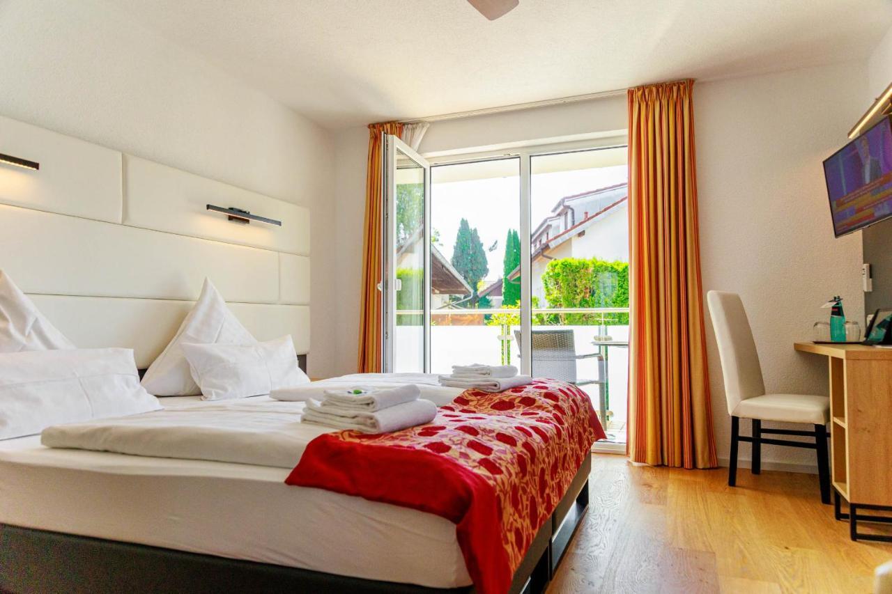 Bodensee-Hotel Kreuz Ульдинген-Мюльхофен Экстерьер фото
