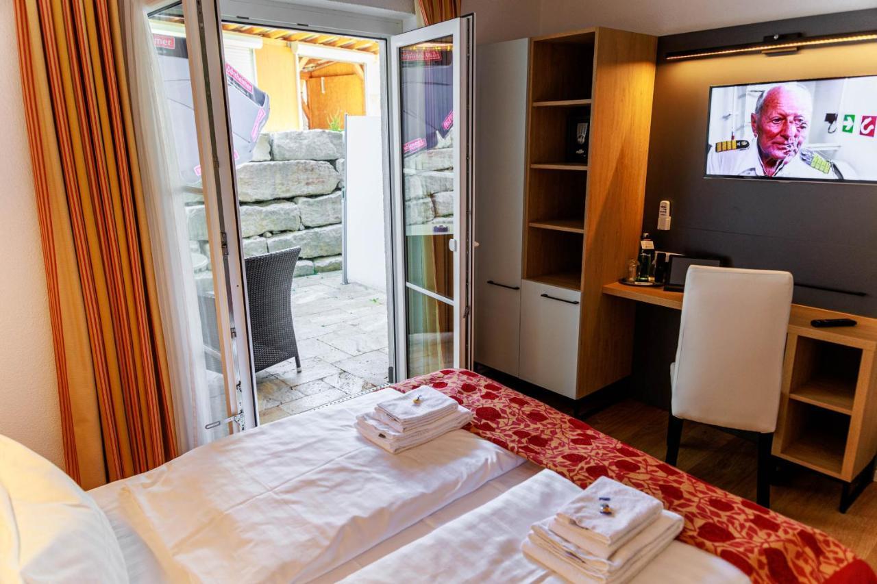 Bodensee-Hotel Kreuz Ульдинген-Мюльхофен Экстерьер фото