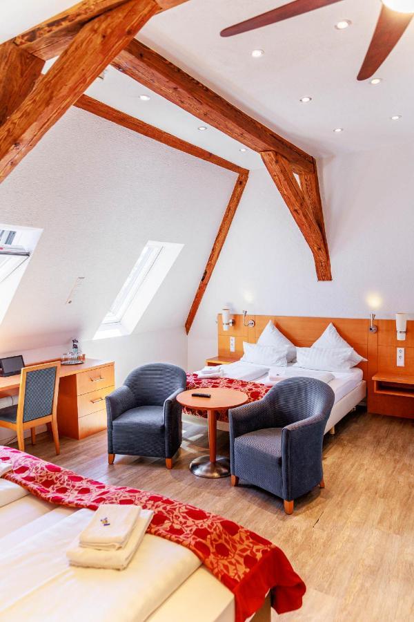 Bodensee-Hotel Kreuz Ульдинген-Мюльхофен Экстерьер фото