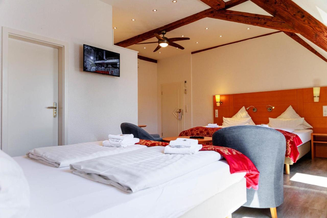 Bodensee-Hotel Kreuz Ульдинген-Мюльхофен Экстерьер фото