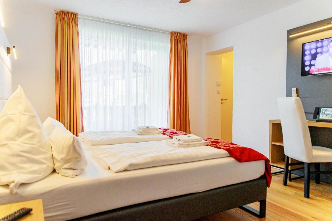 Bodensee-Hotel Kreuz Ульдинген-Мюльхофен Экстерьер фото